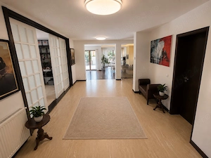 OPORTUNITATE RARĂ ÎN DUMBRĂVIȚA   Proprietate exclusivistă de colț| 550 mp utili | Teren 1753 mp - imagine 4