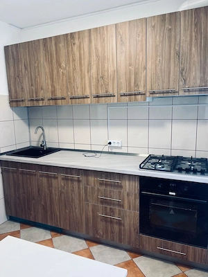 inchiriez apartament 3 camere - imagine 3