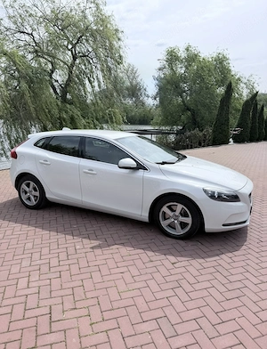 Vand Volvo V40 D4 - imagine 10