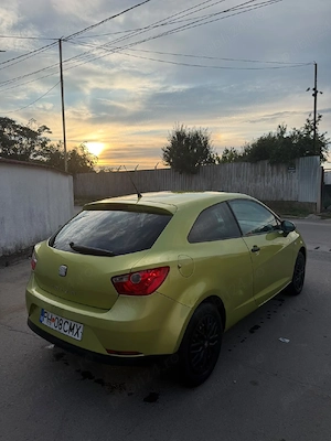 Seat Ibiza Sport Coupe 2009 1.4 Benzina - imagine 2