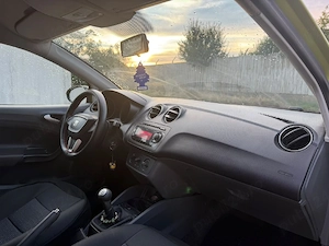 Seat Ibiza Sport Coupe 2009 1.4 Benzina - imagine 5