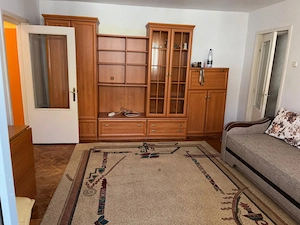 In chriez apartament 2 camere George Enescu . 