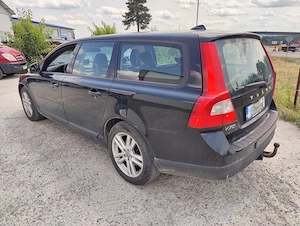 VOLVO V70 2010 2.0D 136CP - imagine 2