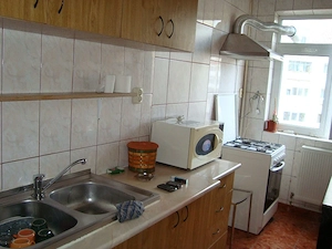 inchiriez apartament 2 camere  - imagine 5