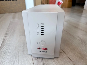 REDi Blazer - UPS 2000VA - nu porneste - baterii moarte - posibil defect