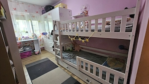 Apartament 3 camere, zona Vlaicu, Lebada, etaj 1 - imagine 4