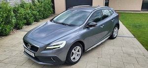 Volvo V40 R-Design Model Cross Country Euro 6 - imagine 6