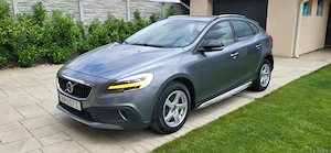 Volvo V40 R-Design Model Cross Country Euro 6 - imagine 4
