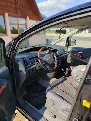 Toyota Previa 2003, 2000cmc, diesel,116cp, 7 locuri - imagine 8