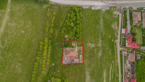 Casă cu 4 camere de vânzare in Racos - imagine 10