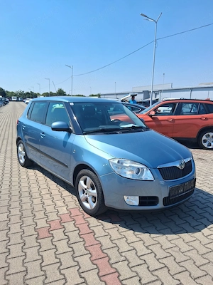 Skoda Fabia 1,2 benzină an 2010. - imagine 2