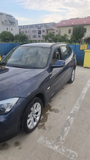 Bmw x1 drive  - imagine 3