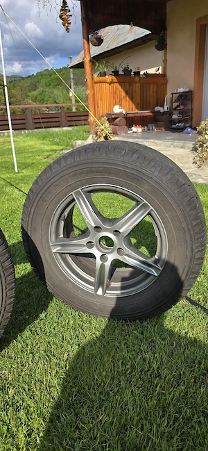 Anvelope NOI - Michelin Cross 235/60/16. 104H  - imagine 2