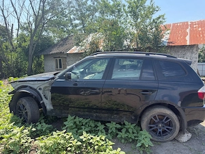 dezmembrez bmw x3 e83 2.d