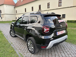 Dacia Duster-Anul Fab-2022-benzin+Gaz--4x2 - imagine 8