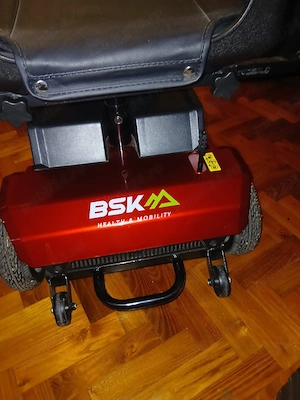 vand scuter electric pentru persoane cu handicap folosit putin Adus din Anglia 