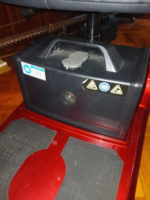 vand Urgent scuter electric pentru persoane cu handicap Adus din Anglia  - imagine 2