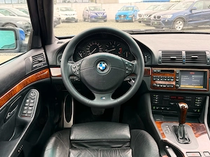 BMW Seria 5 535iA - imagine 12