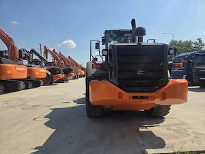 Incarcator HITACHI ZW250-6, 2018, 11.500h 66900 EUR+tva - imagine 2