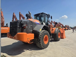 Incarcator HITACHI ZW250-6, 2018, 11.500h 66900 EUR+tva - imagine 3