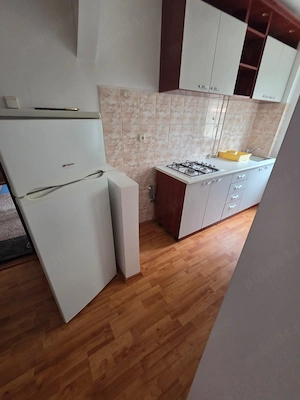 Inchiriez apartament 2 camere Calea Romanilor etaj 1 - imagine 6