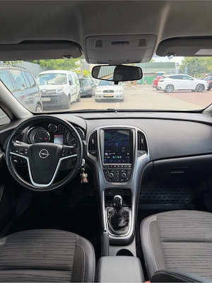 Vand Opel Astra J 2018 - imagine 4