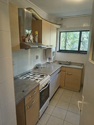 Închiriez apartament  - imagine 4