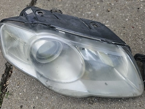 Set faruri VW Passat 1.8 TSI B6 din 2009 - imagine 2