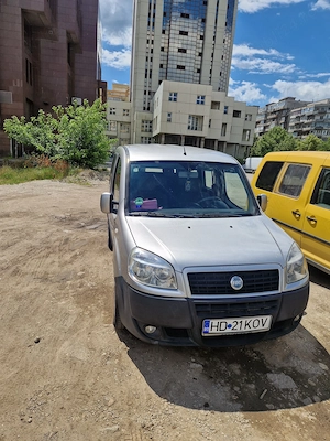 Vând  Fiat doblo  1.9 D  2006