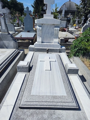 loc de veci cimitirul Tudor Vladimirescu 