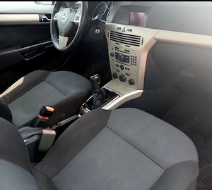 Opel 2008 Astra 1.3diesel 90cp - imagine 2