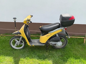 Scuter Piaggio Free - imagine 2