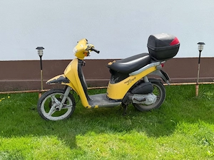 Scuter Piaggio Free