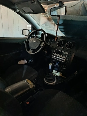 Ford Fiesta - imagine 7
