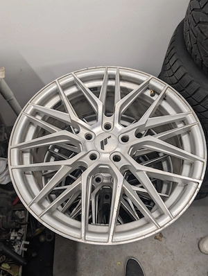 Jante Japan Racing JR28 19X8,5 ET40 5X112 Silver Machined - imagine 2