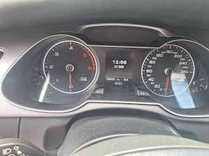 Vand Audi A4, an 2014