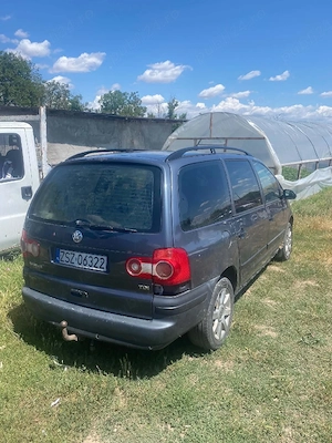 vw sharan 1.9tdi - imagine 4