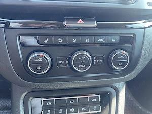 Sharan 2.0TDI DSG 184 CP 7 locuri - imagine 7
