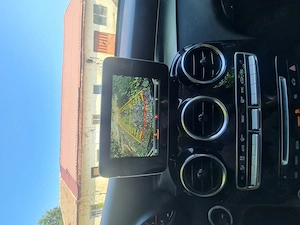 Vând Mercedes-Benz GLC 220d 4Matic  - imagine 4