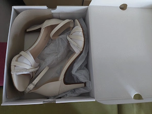 Sandale bej 36-41