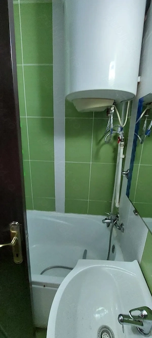 Exclusivitate-apartament doua camere zona Tomis Nord-Ciresica - imagine 4