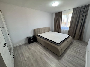 Apartament decomandat in Giroc - imagine 5