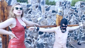AB Dominare Fetishuri Mistress BDSM Femdom - Stapana Zeida Primul Castel BDSM din lume