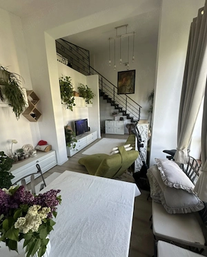 Penthouse Plopilor , ultimul etaj cu scara interioara,  170 mp - imagine 2
