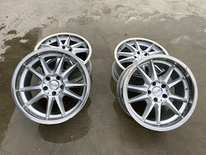  Jante OZ Racing Originale R18 – 5x112 – 9J ET35   