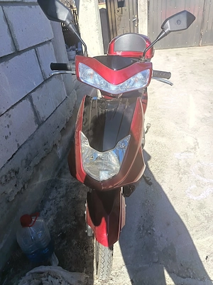 Scuter electric