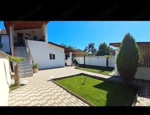 Casa moderna constructie noua, mobilata si utilata, ideală pentru 2 familii - imagine 5