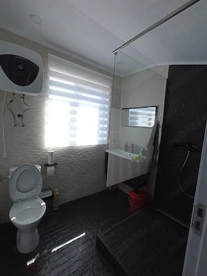 Casa moderna constructie noua, mobilata si utilata, ideală pentru 2 familii - imagine 8