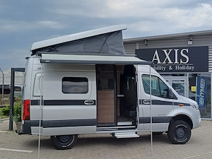 Hymer Grand Canyon S 4x4, 2  km, un singur proprietar - imagine 2