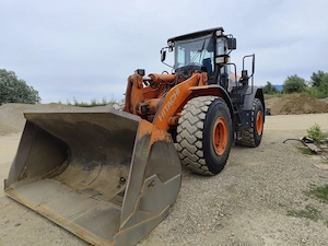Încărcător frontal Hitachi ZW220-6 - imagine 3
